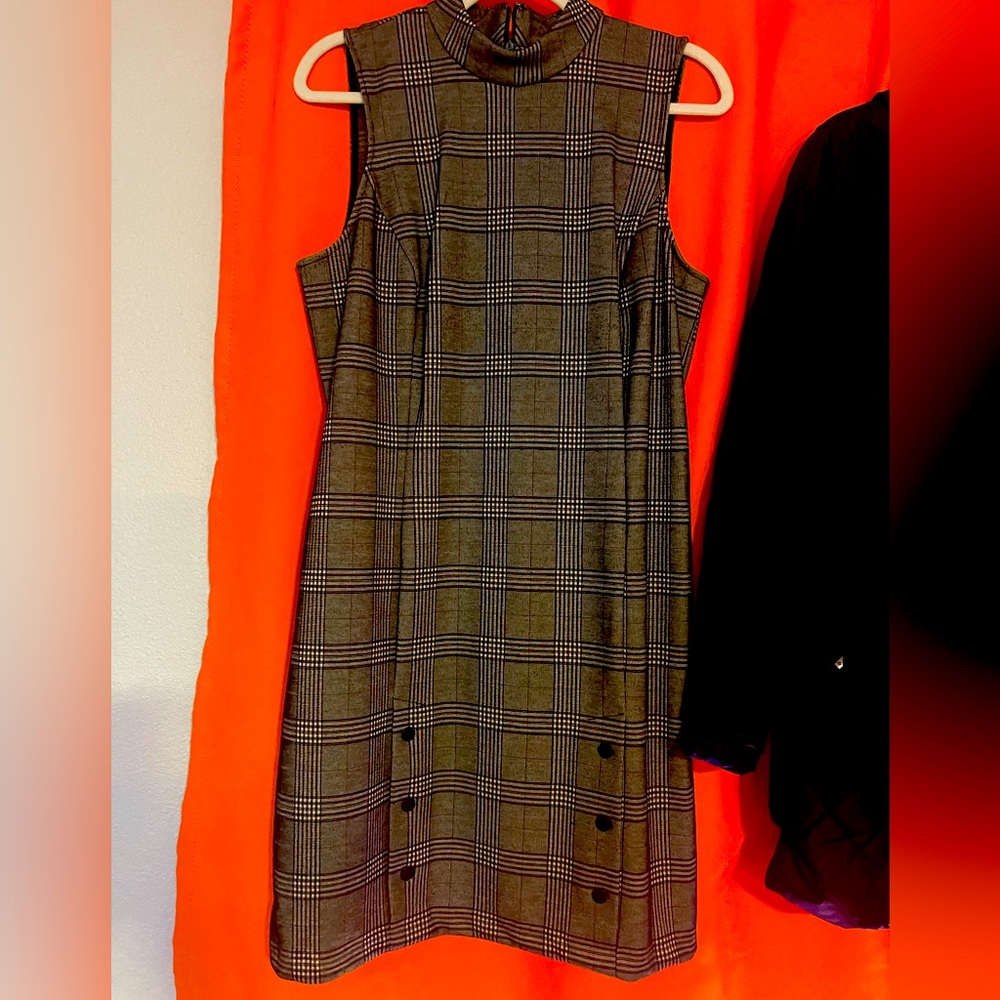Cute pencil style dress